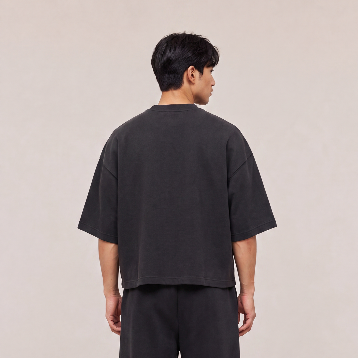 POLERA BOXYFIT NEGRA BASIC® 100% ALGODÓN