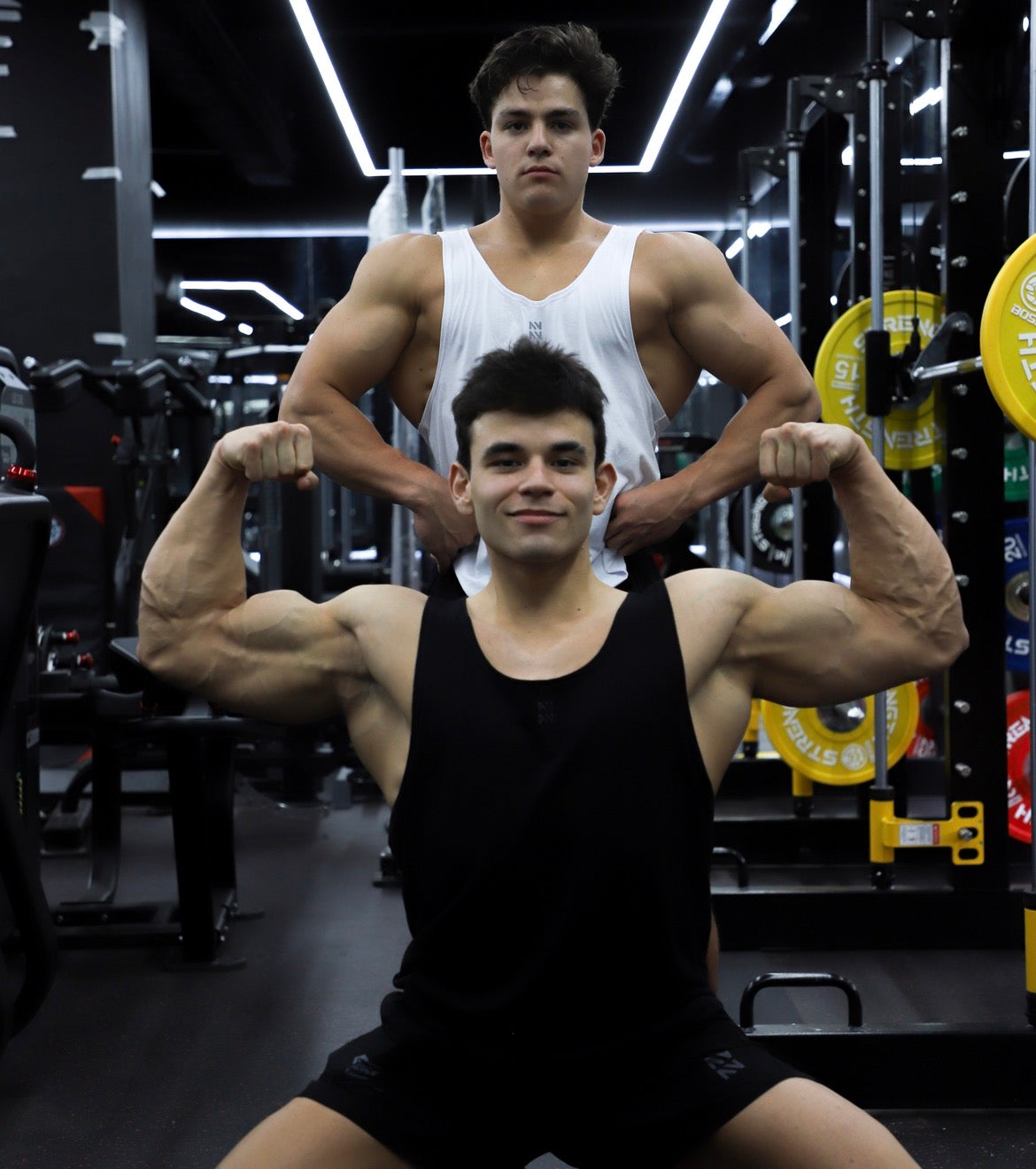 MUSCULOSA STRINGER NEGRA