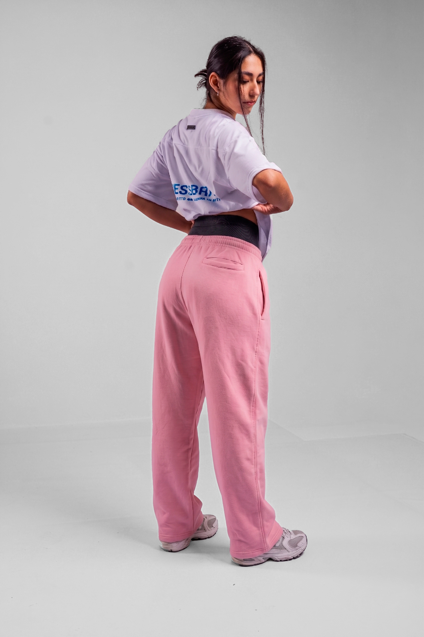 PANTALON BUZO RECTO ROSADO