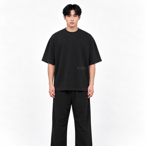 POLERA OVERSIZE LEGEND™ NEGRA