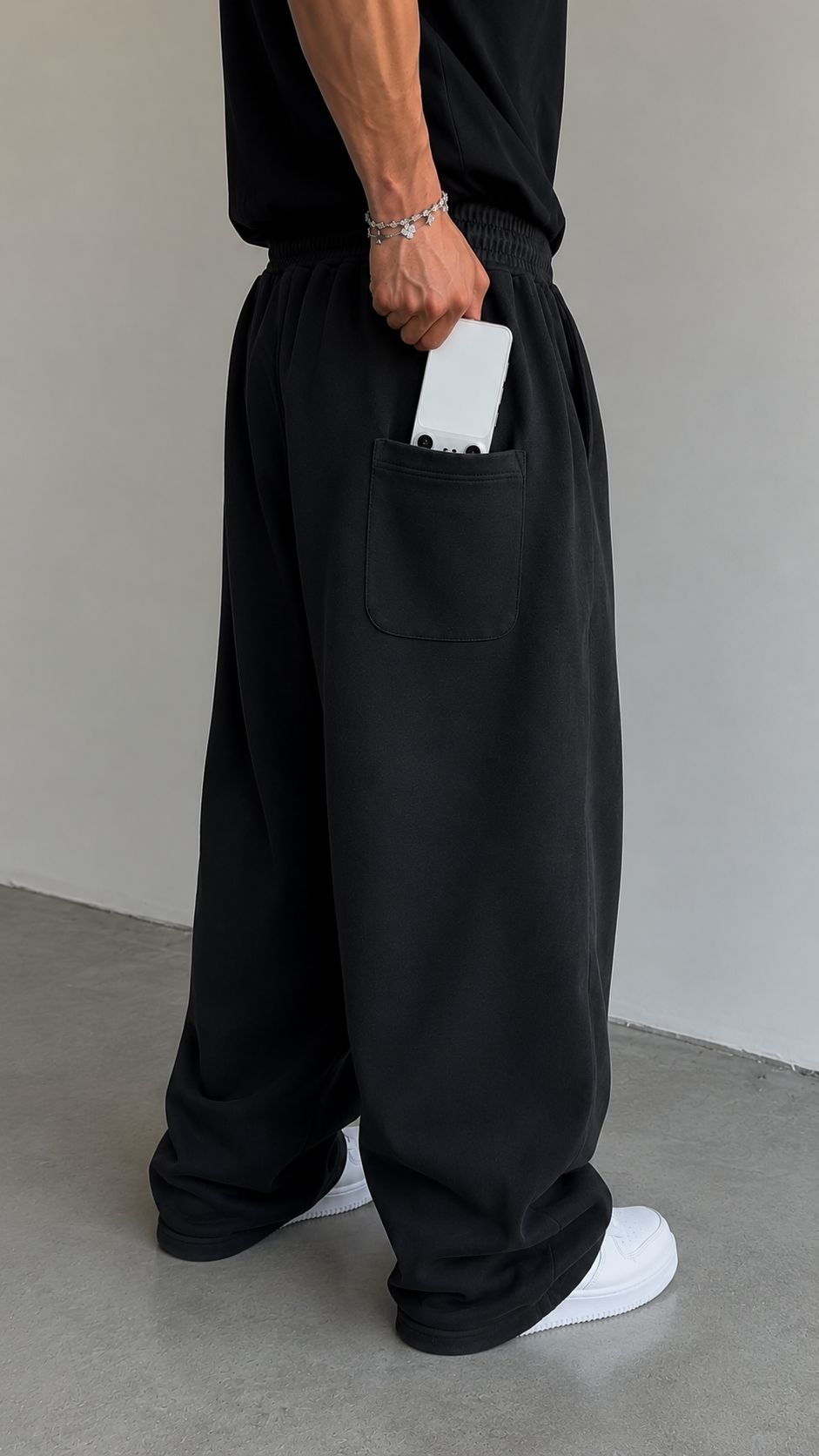 PANTALON BUZO BAGGY NEGRO