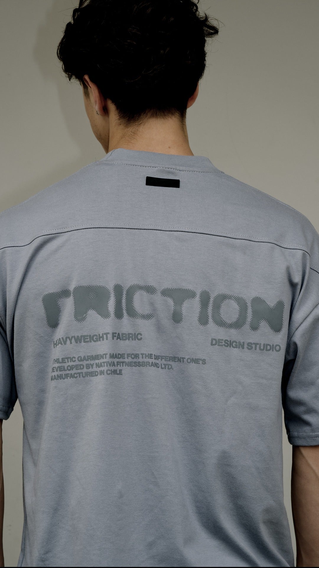 POLERA OVERSIZE FRICTION GRIS