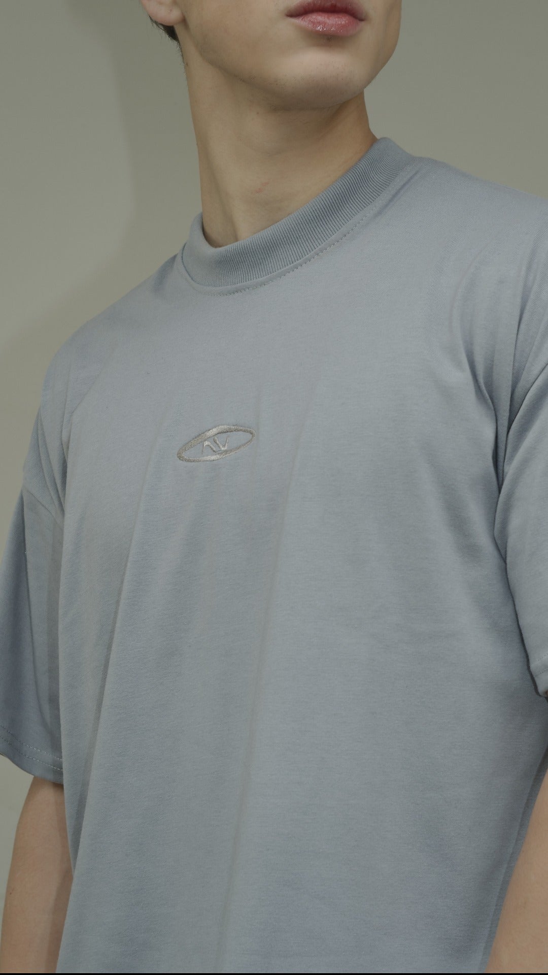 POLERA OVERSIZE FRICTION GRIS