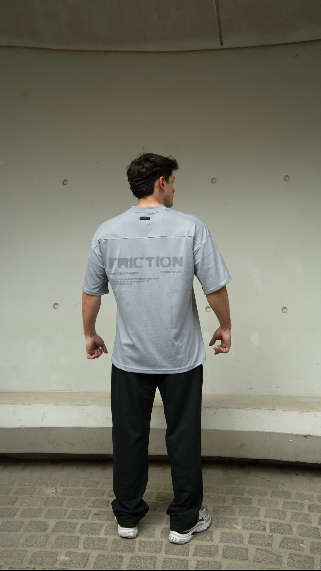 POLERA OVERSIZE FRICTION GRIS