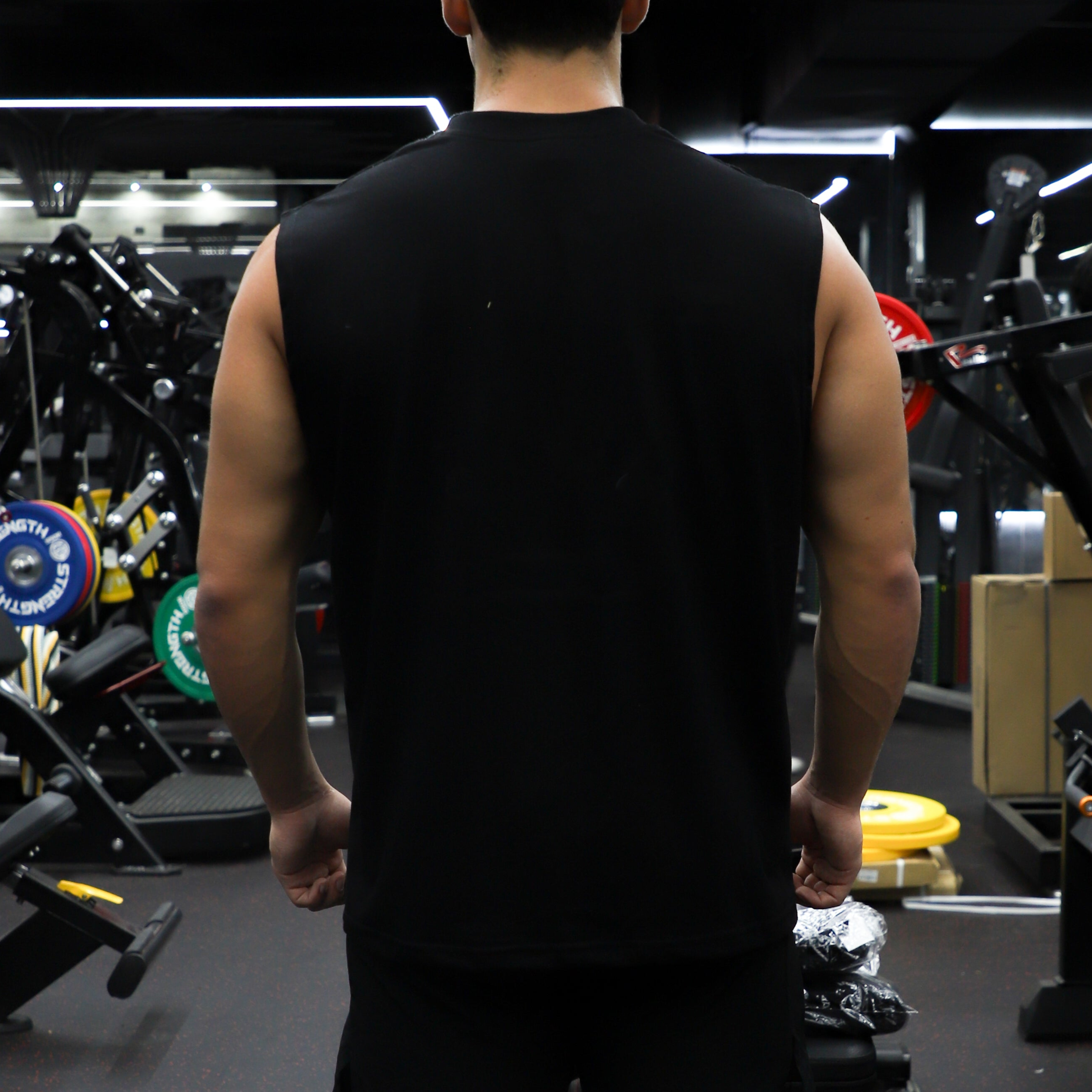 MUSCULOSA TANK NEGRA