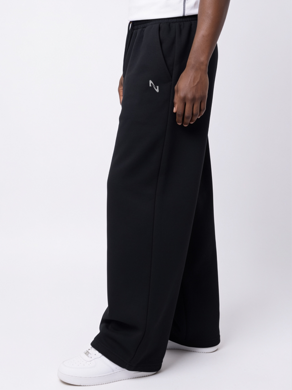 PANTALON BUZO BAGGY NEGRO