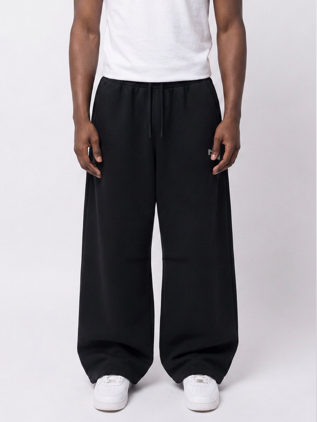 PANTALON BUZO BAGGY NEGRO