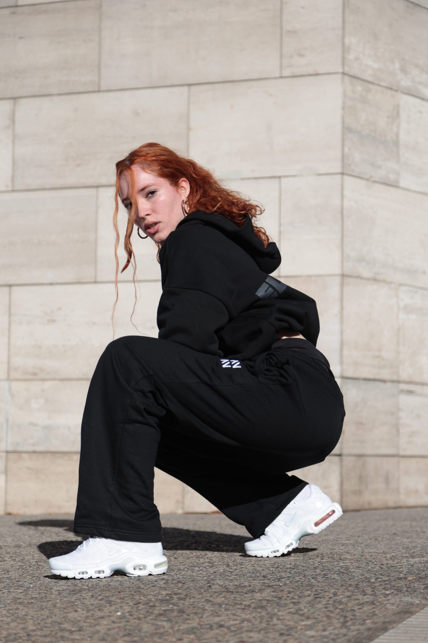 BUZO PERFECT FIT NEGRO