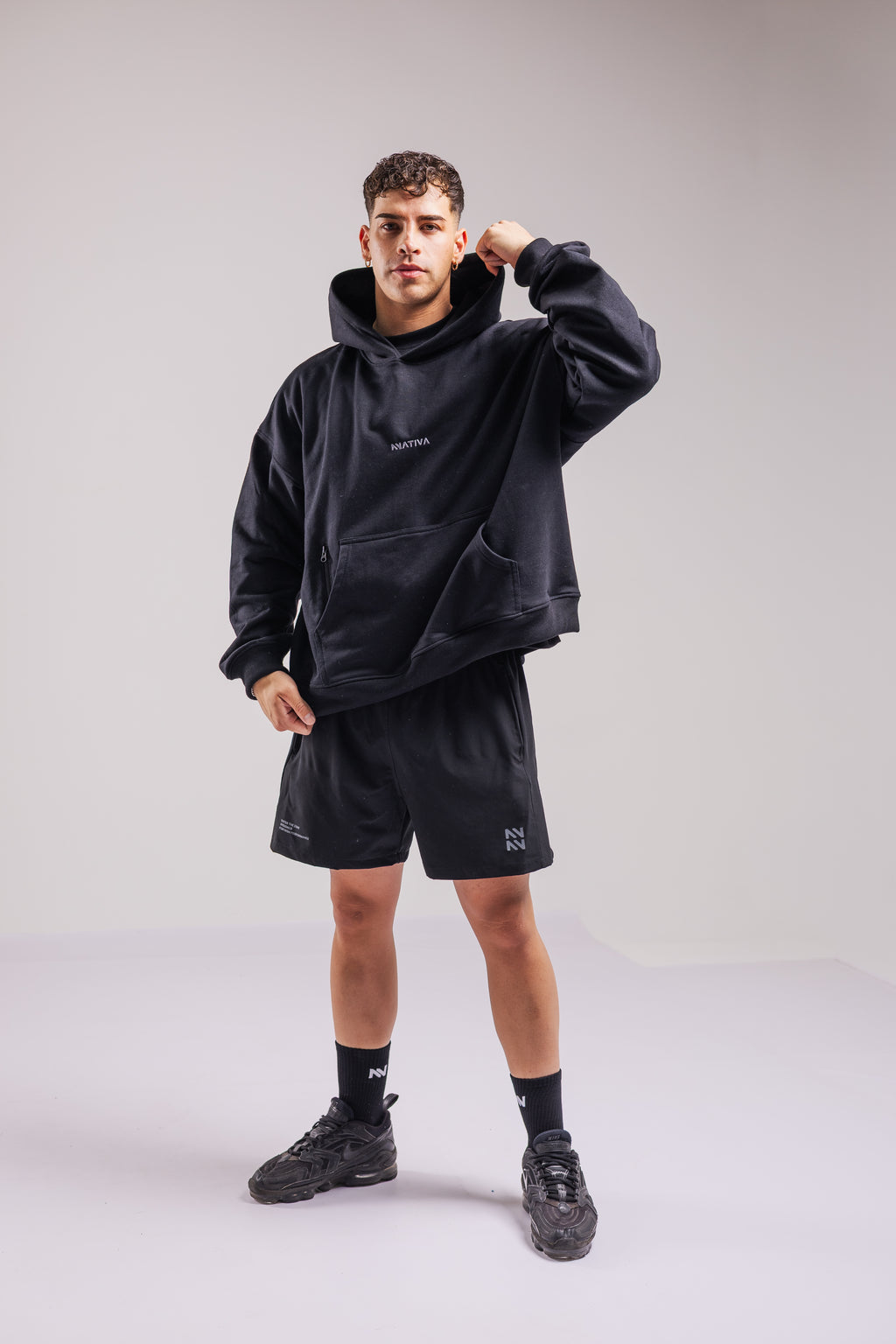 HOODIE ELEMENTS™ BOXY FIT NEGRO