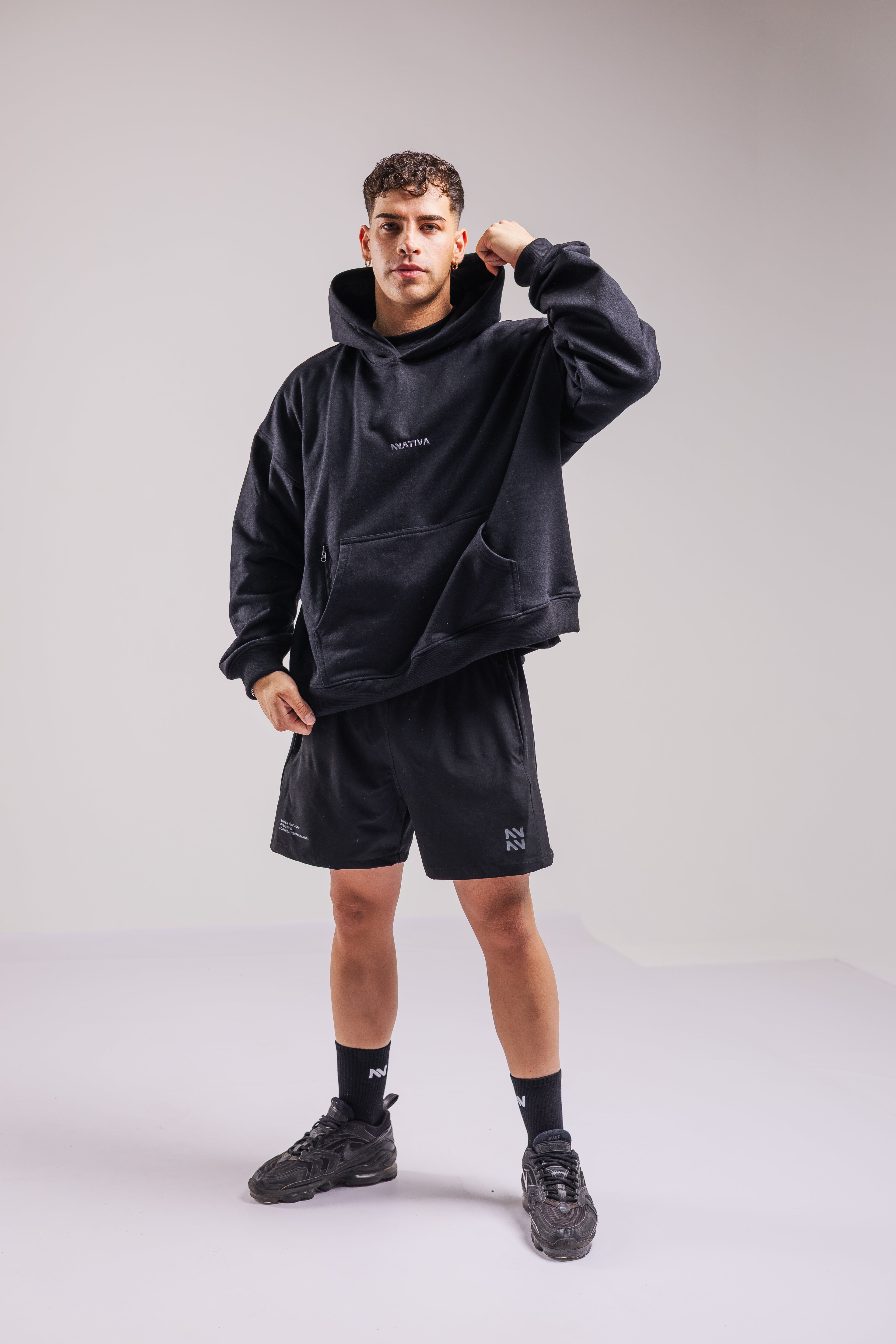 HOODIE ELEMENTS™ BOXY FIT NEGRO