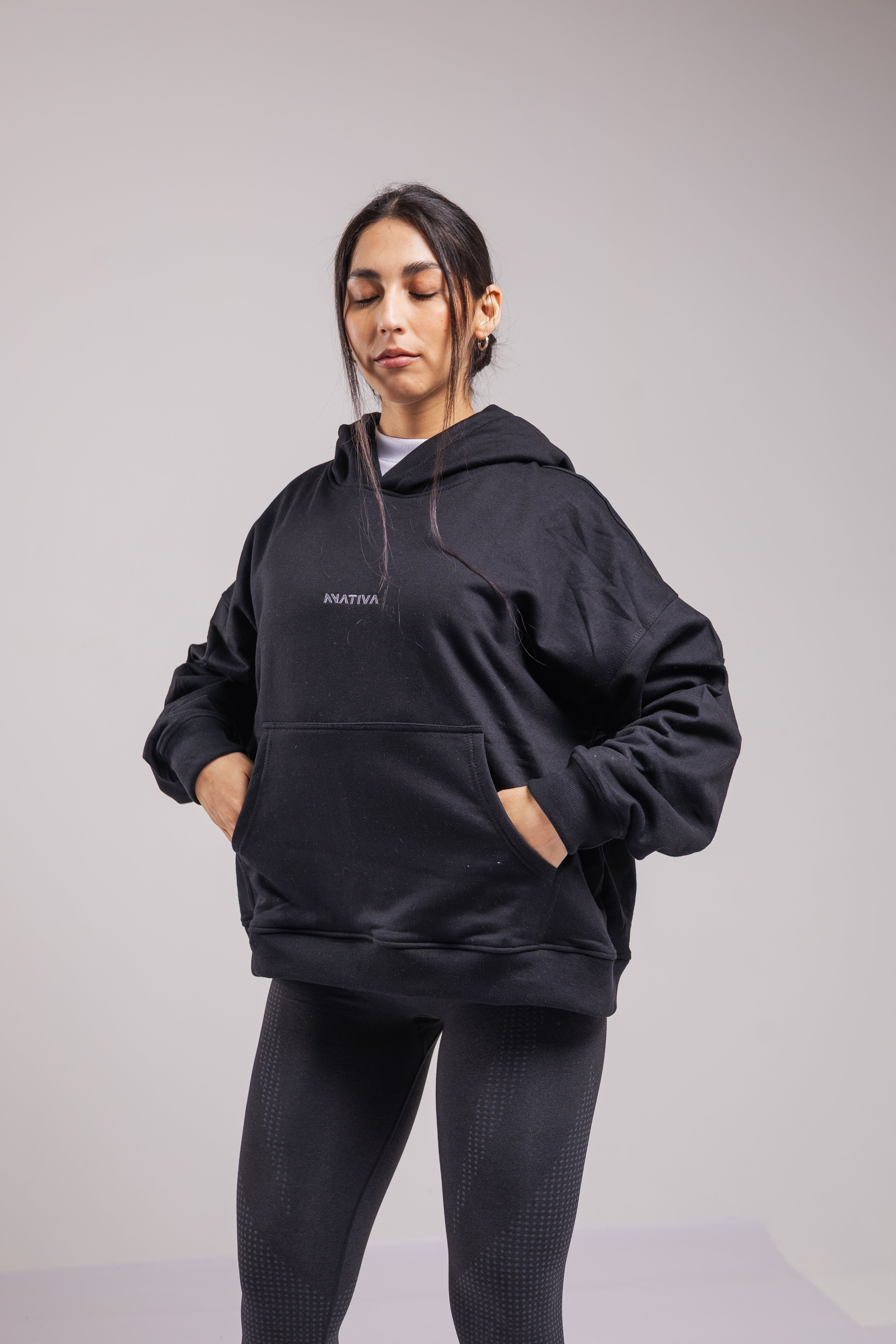 HOODIE ATHLETIC™ BOXY FIT NEGRO