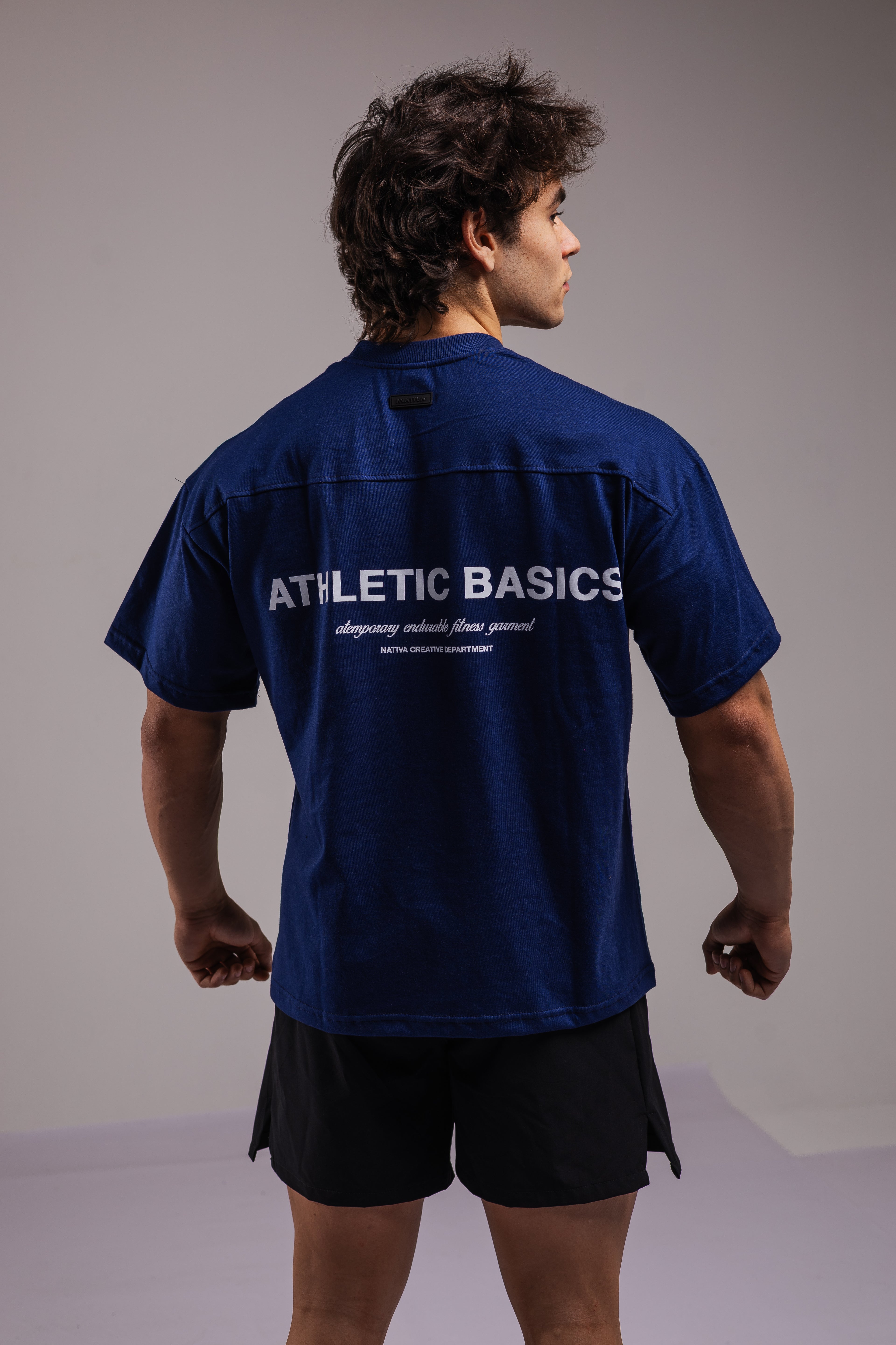 POLERA BASICS™ OVERSIZE NAVY