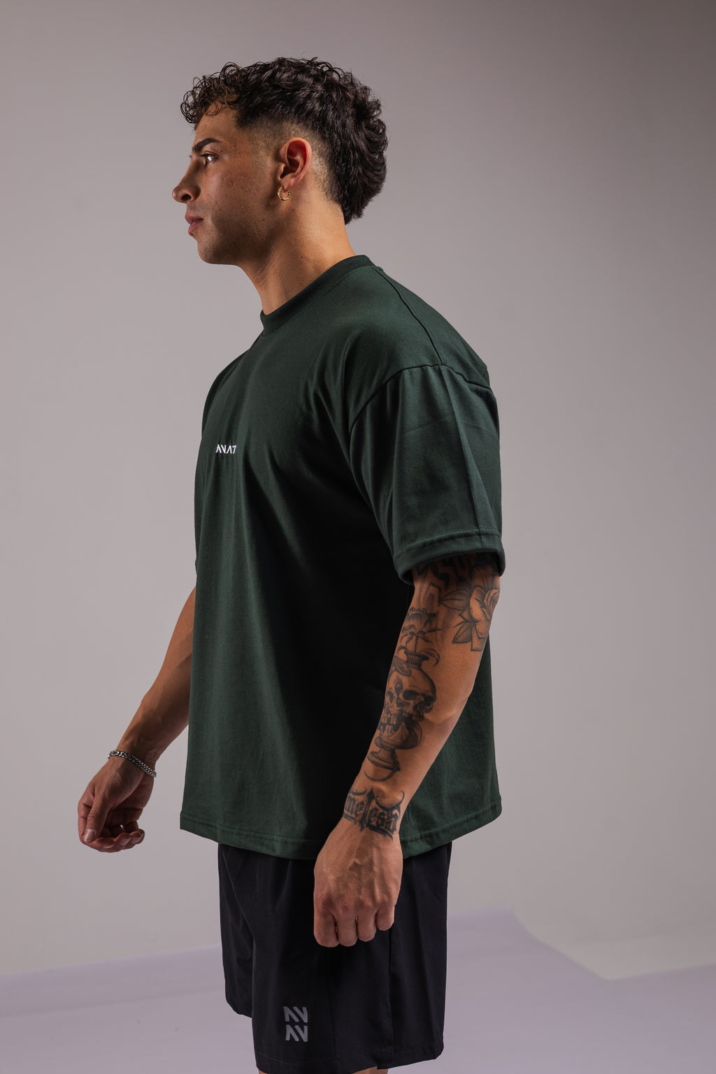 POLERA BASICS™ OVERSIZE VERDE