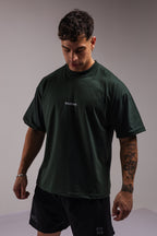 POLERA BASICS™ OVERSIZE VERDE
