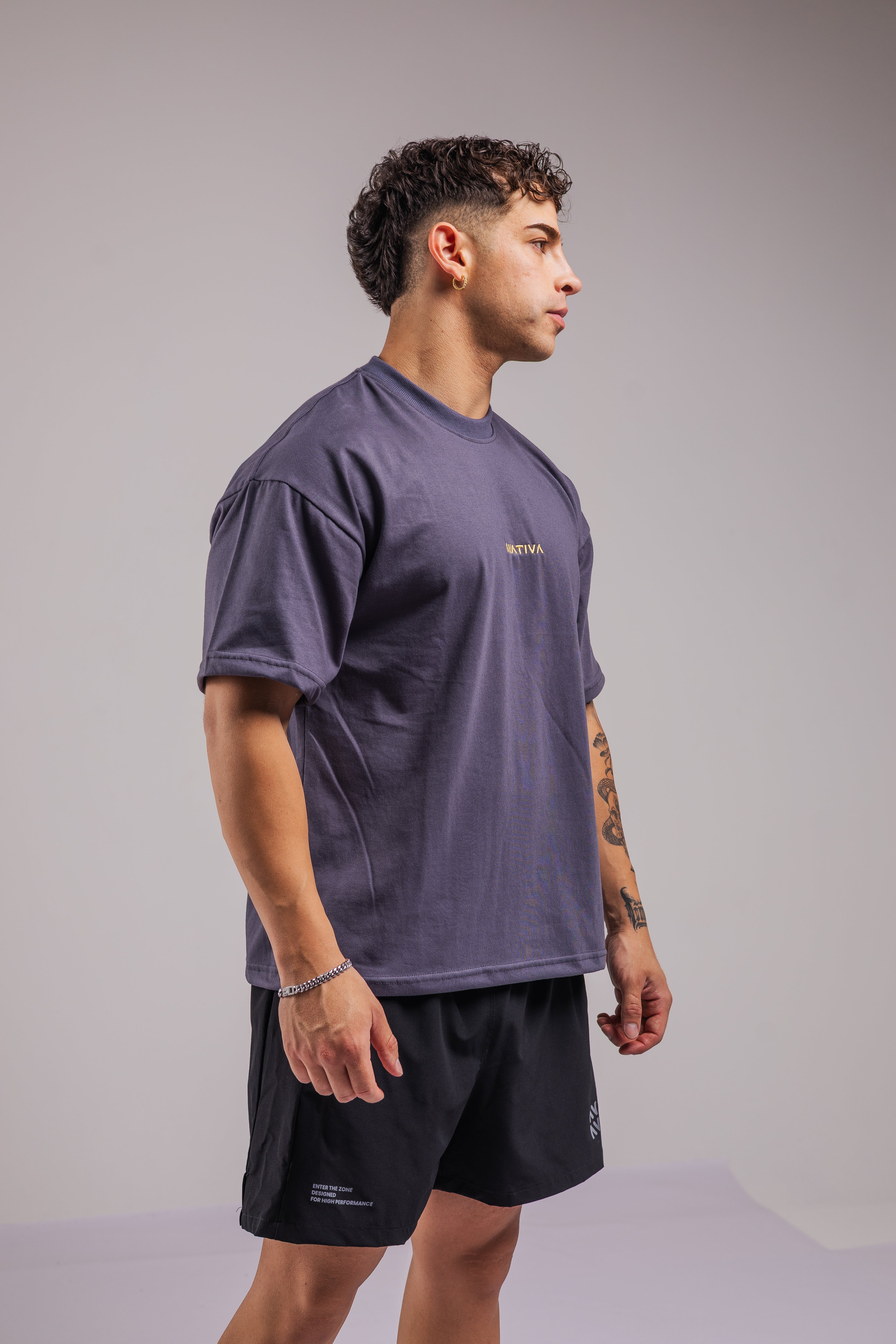 POLERA FITNESSBRAND™ OVERSIZE PLOMA