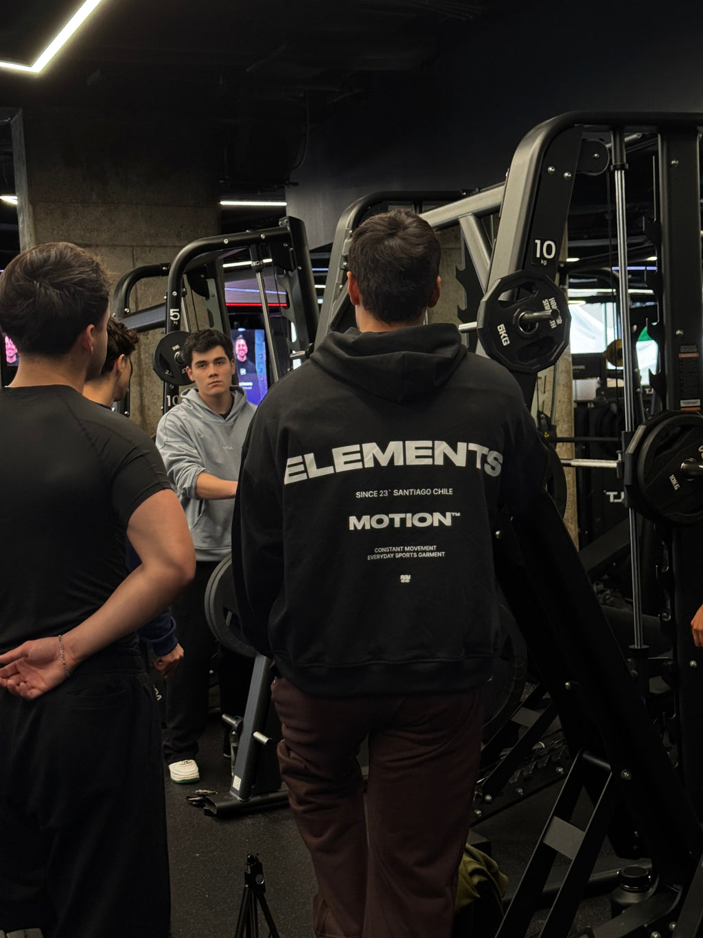 HOODIE ELEMENTS™ BOXY FIT NEGRO
