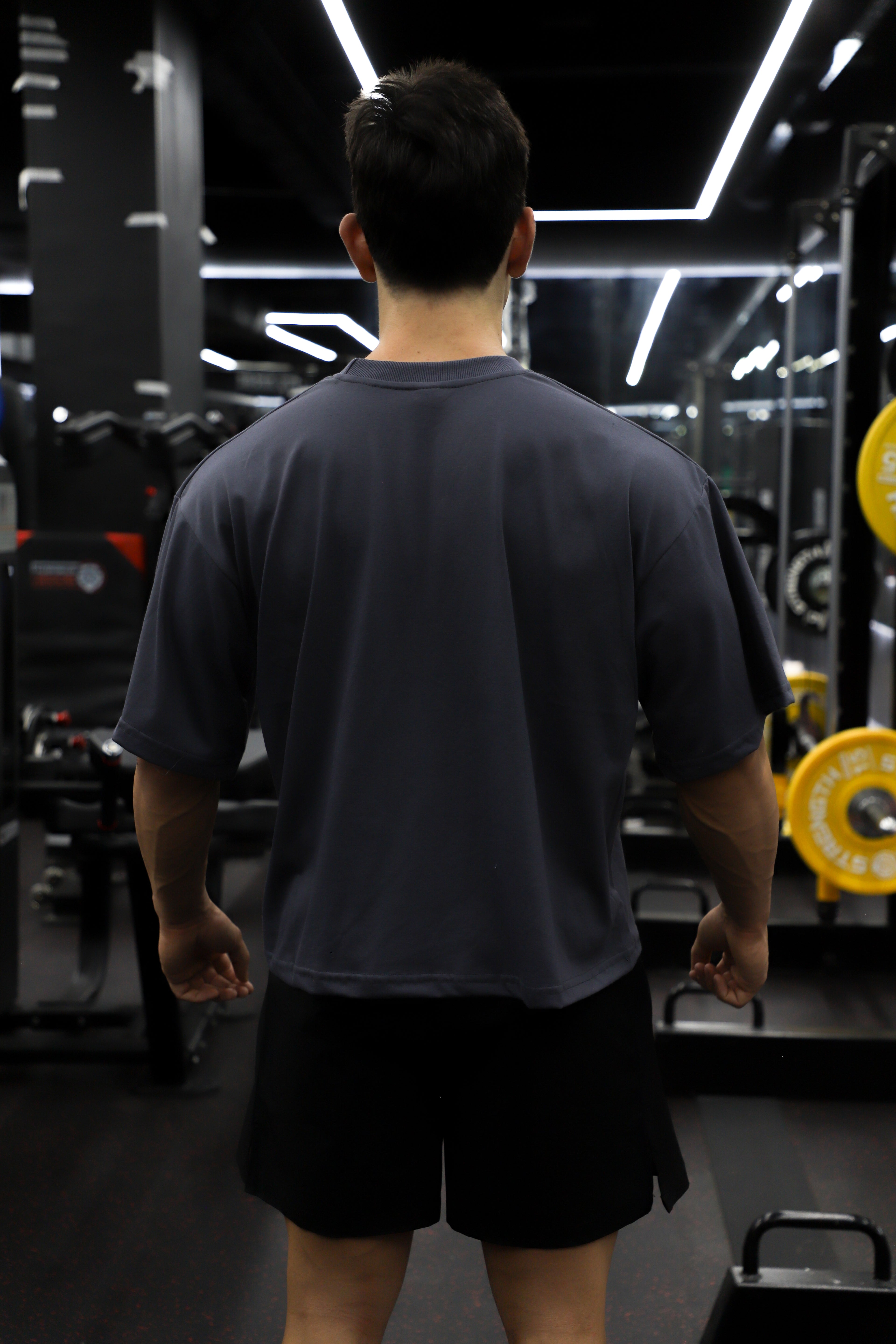 POLERA BOXYFIT PLOMO