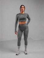 TOP MANGA LARGA DEPORTIVO GRIS OSCURO MUJER NATIVA