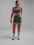 POLERA DEPORTIVA GRIS OSCURO MUJER NATIVA