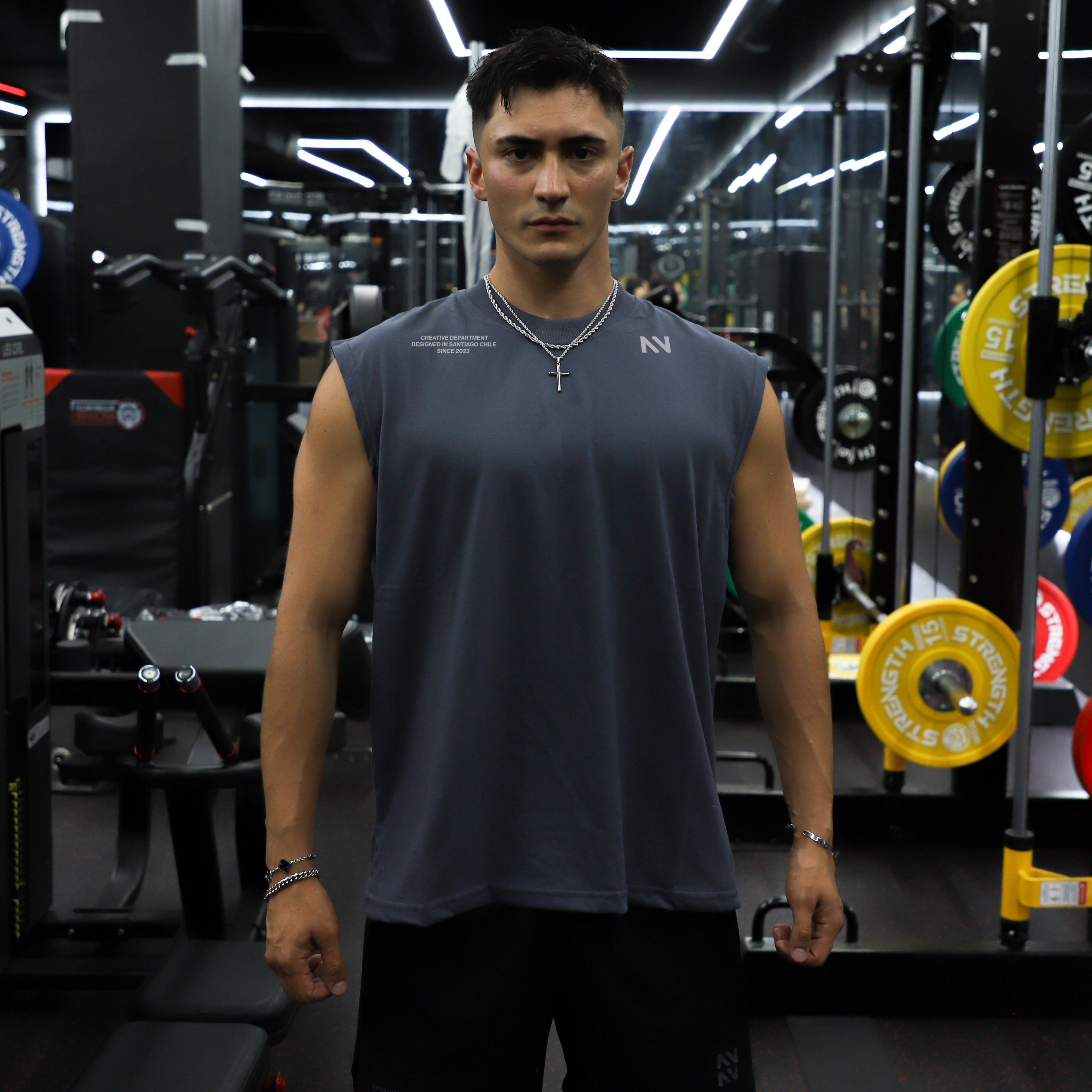 MUSCULOSA TANK PLOMO