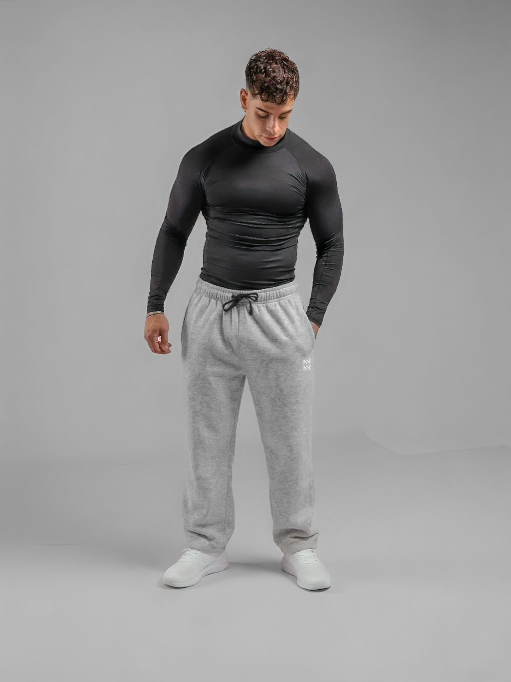 Buzo Perfect Fit Gris Melange — modelo | Nativa Elements