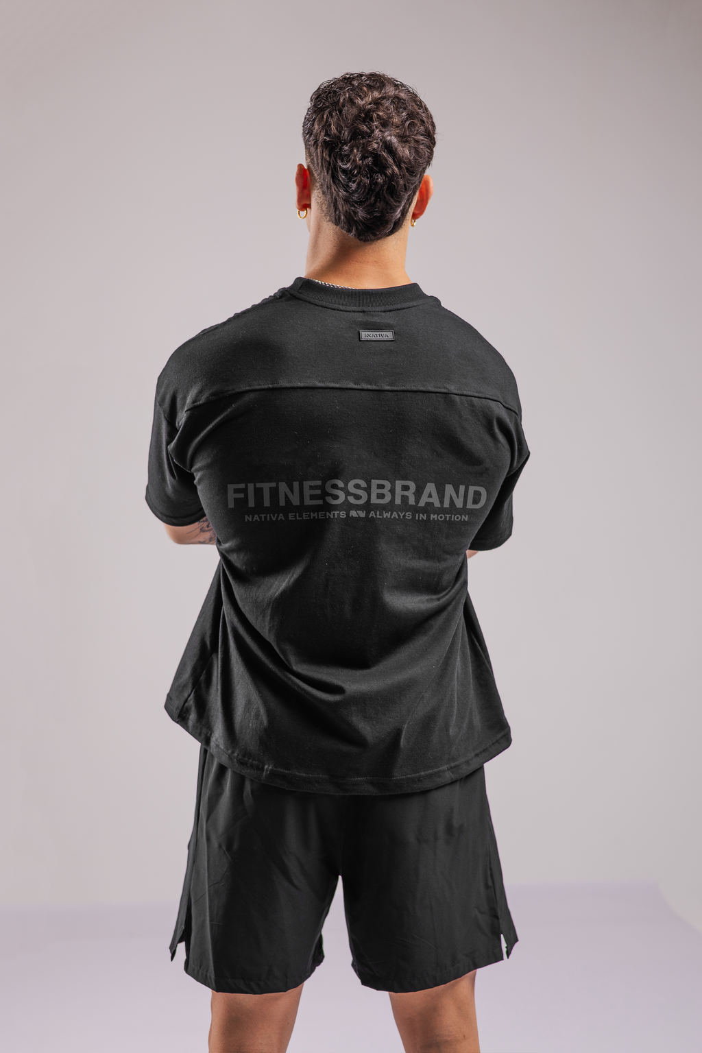 POLERA FITNESSBRAND™ OVERSIZE NEGRA