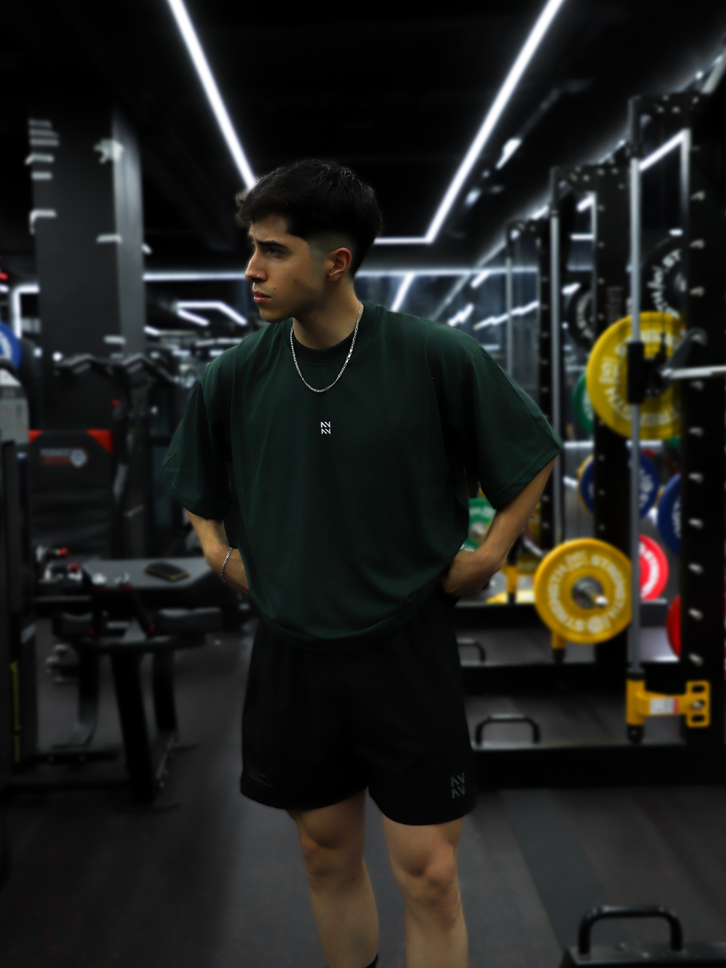 Polera Boxyfit Basics™ Verde — modelo | Nativa Elements