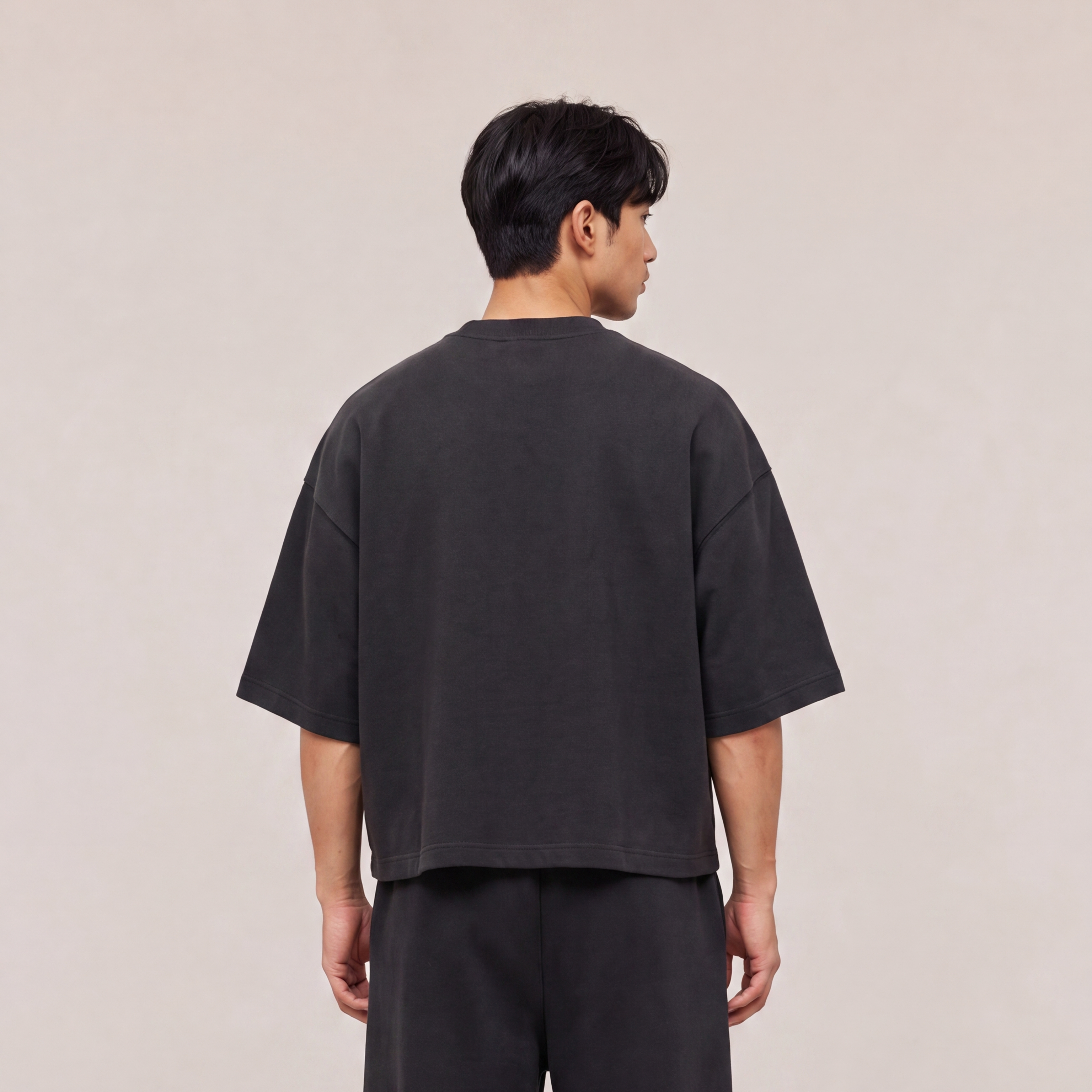 POLERA BOXYFIT NEGRA BASIC® 100% ALGODÓN