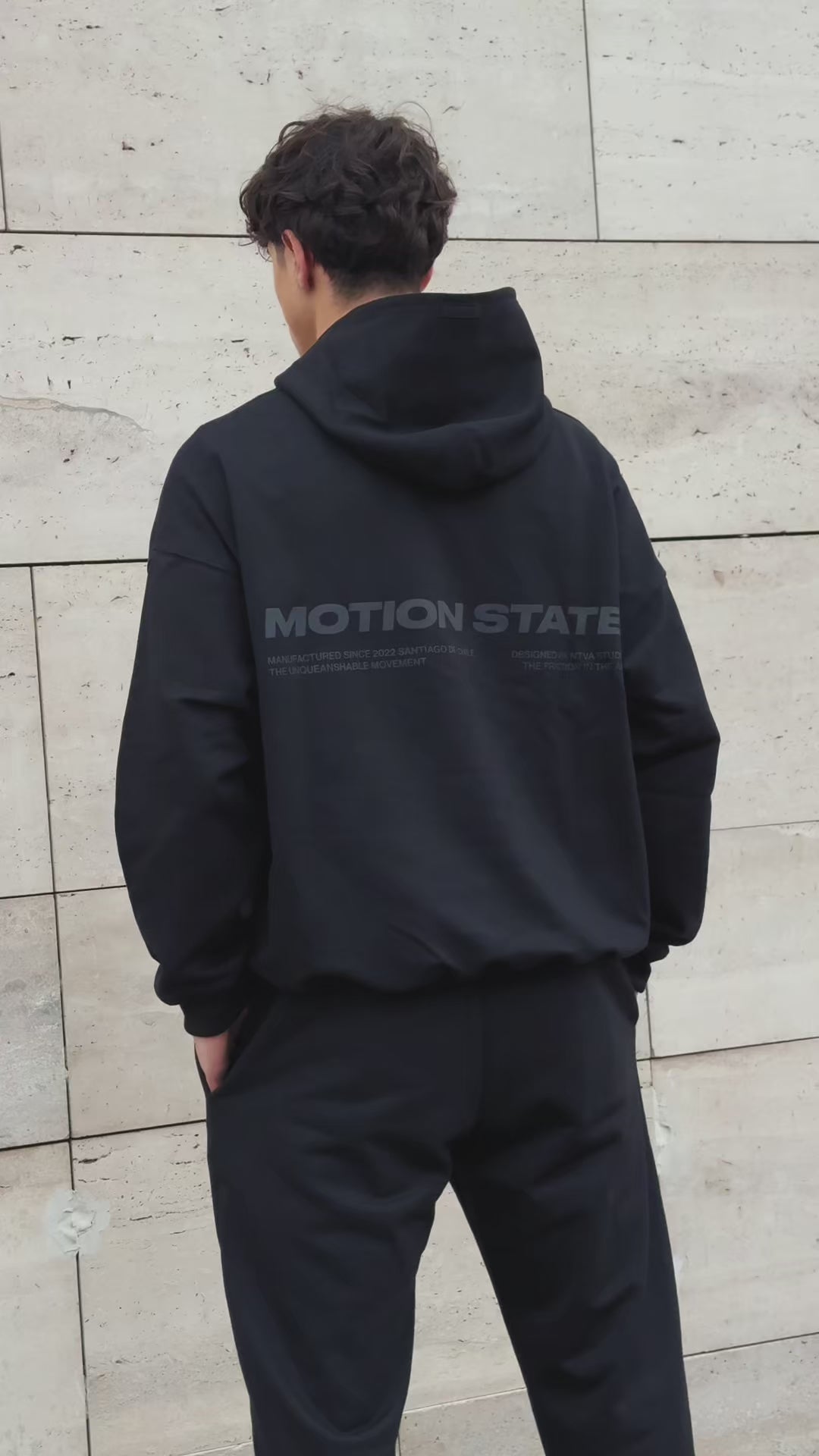 HOODIE MOTION™ NEGRO